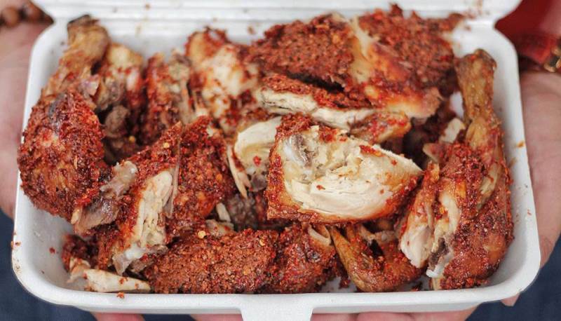 Ga nuong muoi ot Tommy Dung